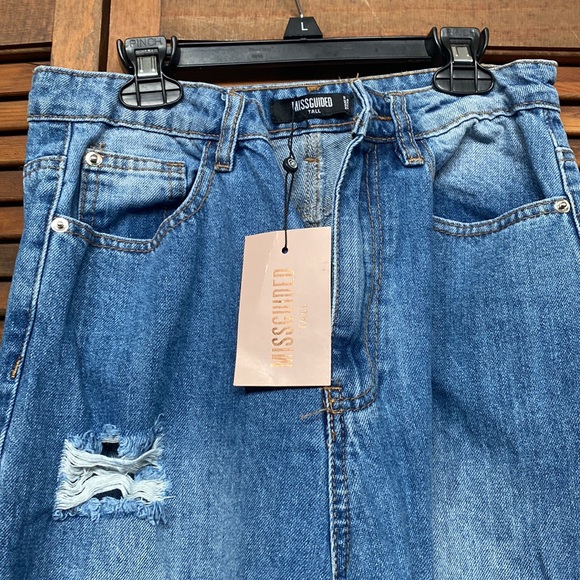 Missguided High Rise Ripped Blue Jeans - Picture 2 of 9